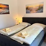 בית נופש Berghuette Astenpanorama *