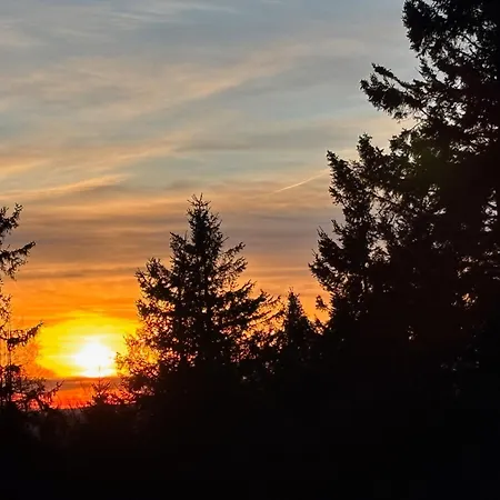 Berghuette Astenpanorama *